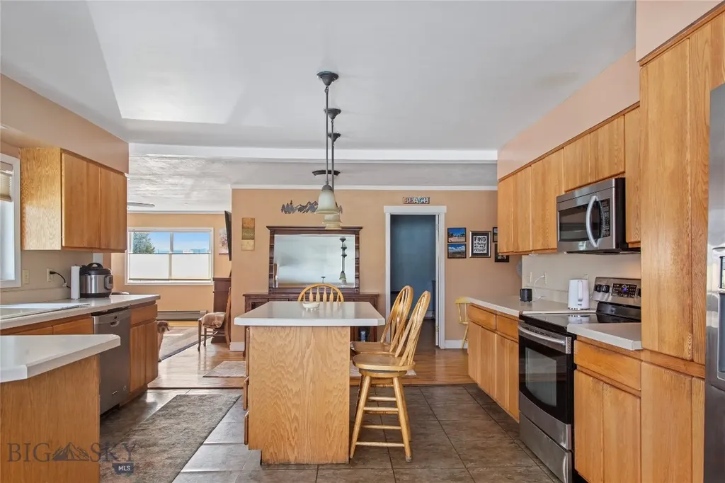 2541 S Main Street Butte MT 59701