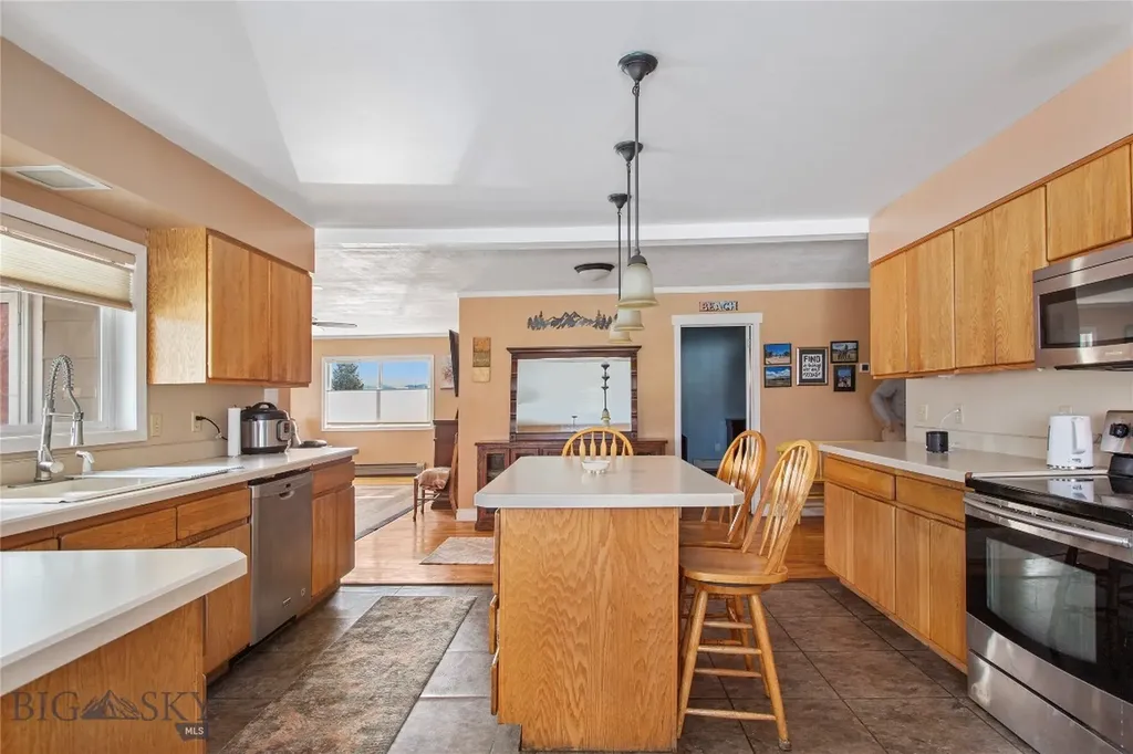 2541 S Main Street Butte MT 59701