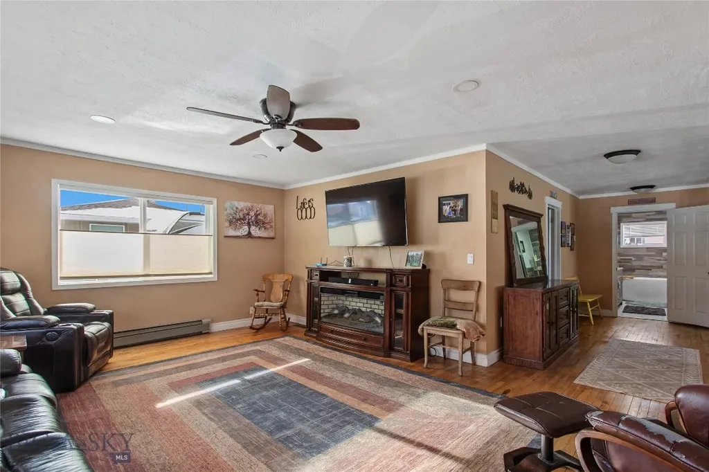 2541 S Main Street Butte MT 59701