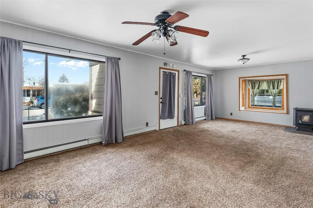 1810 Thornton Avenue Butte MT 59701
