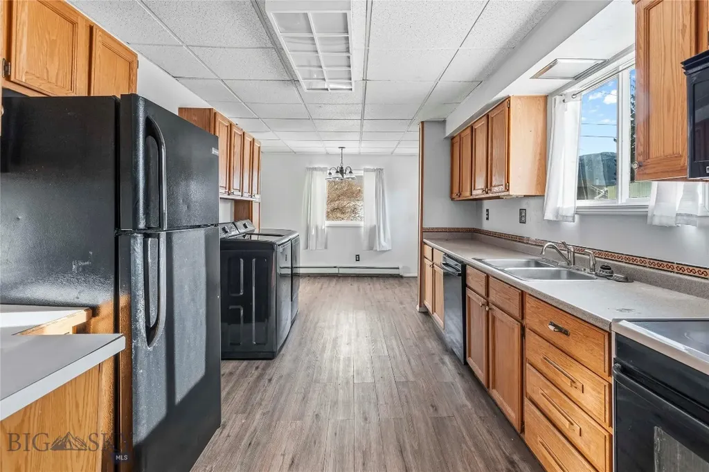 1810 Thornton Avenue Butte MT 59701