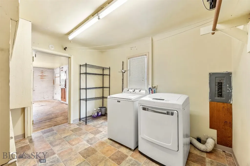 1610 Gilman Butte MT 59701