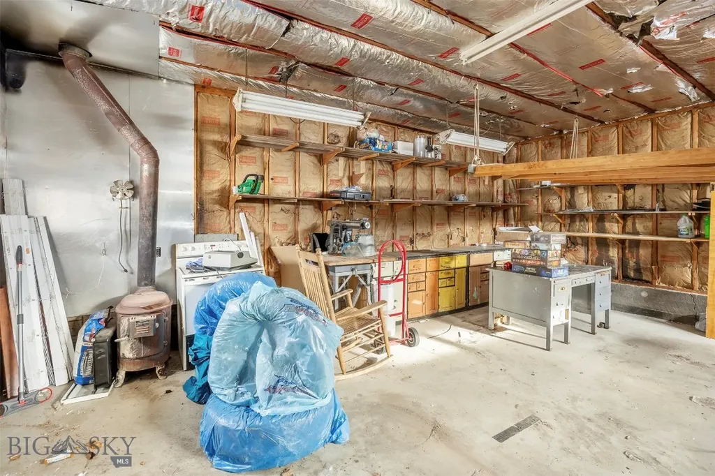1610 Gilman Butte MT 59701