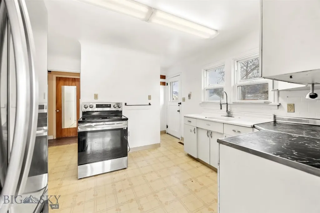 1610 Gilman Butte MT 59701