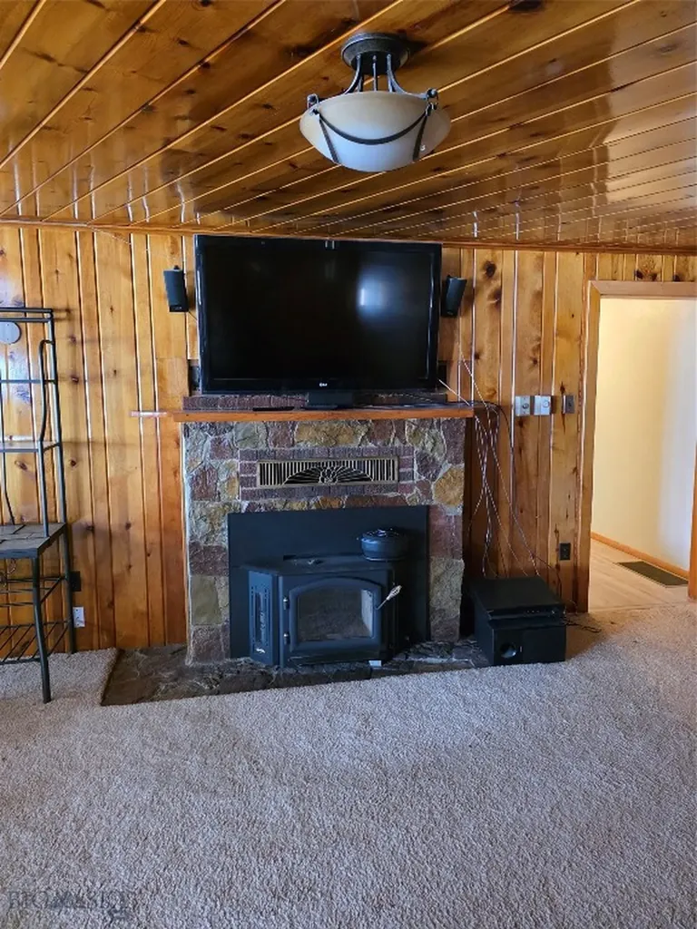 2700 Fairmont Anaconda MT 59711