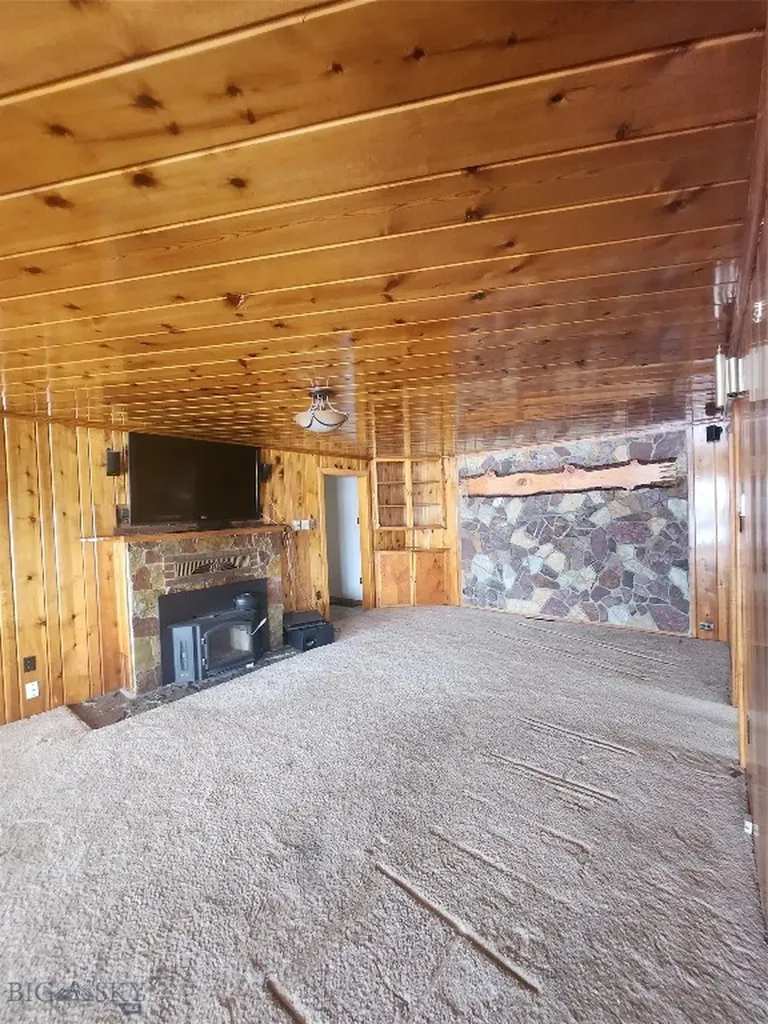 2700 Fairmont Anaconda MT 59711