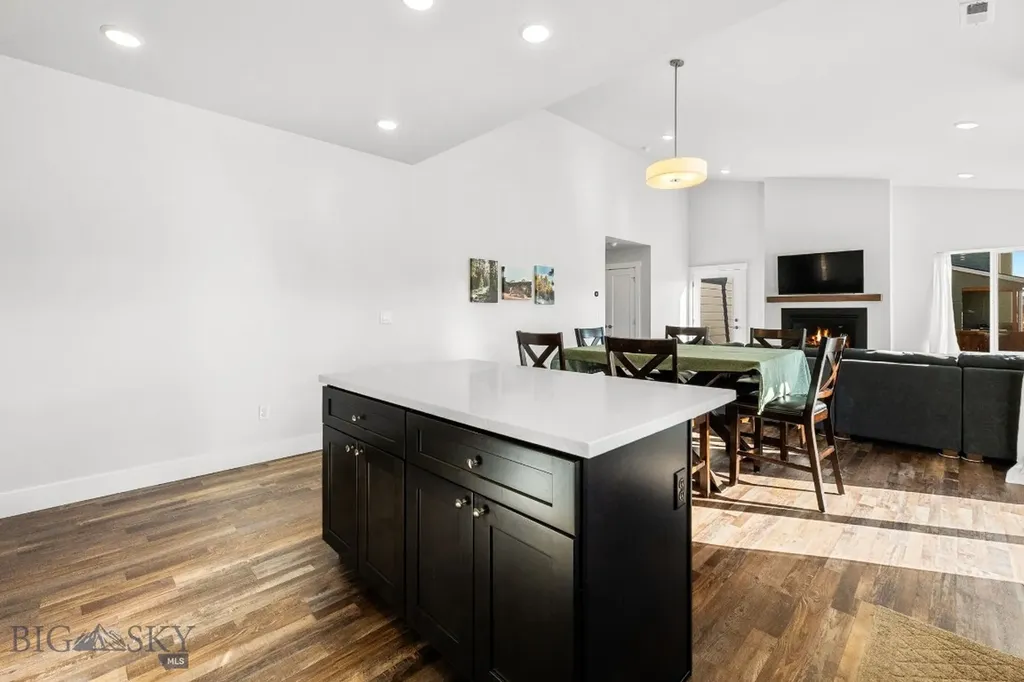 8 N Eldorado Avenue Bozeman MT 59718
