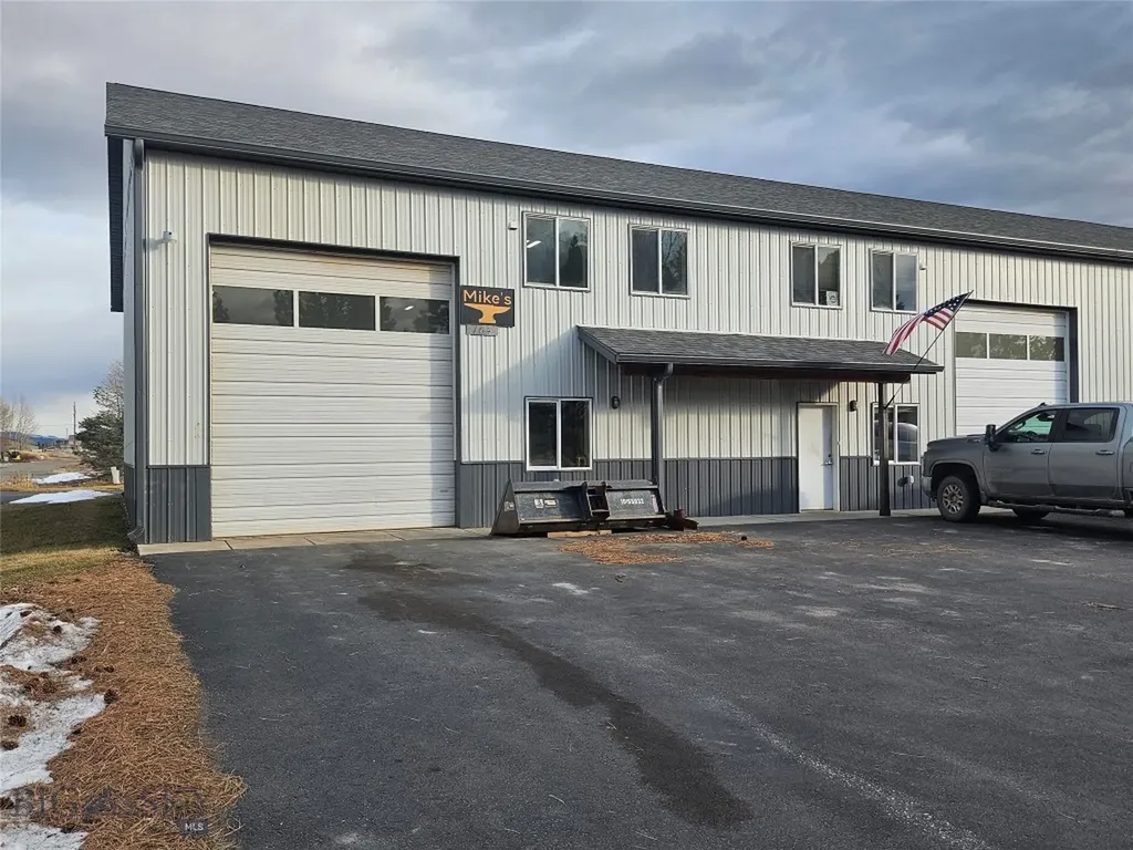 162 & 164 Zoot Way Bozeman MT 59718