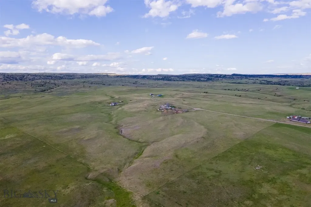 15 Sage Trail Big Timber MT 59011