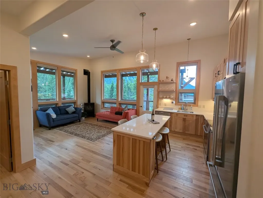 304 Main E Cooke City MT 59020