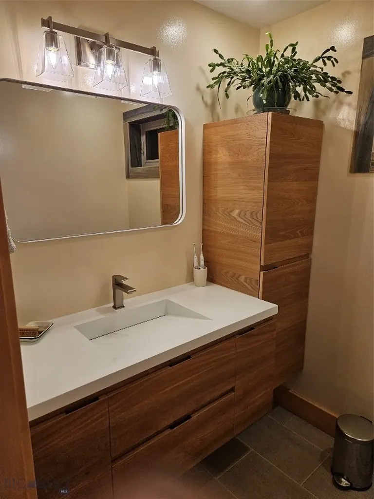 304 Main E Cooke City MT 59020