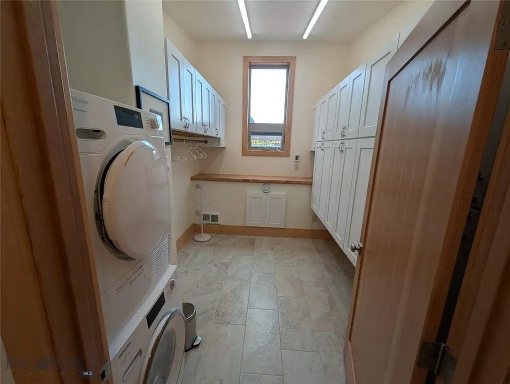 304 Main E Cooke City MT 59020