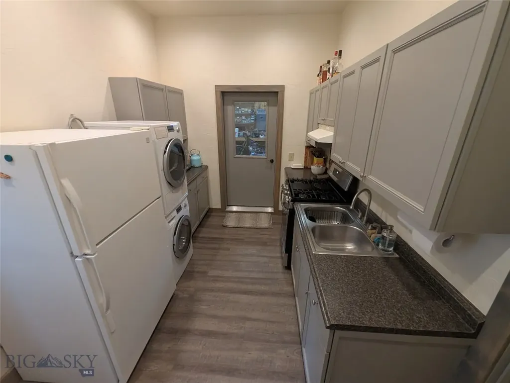 304 Main E Cooke City MT 59020