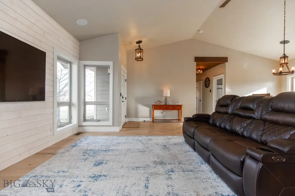 20 Star View Drive Three Forks MT 59752