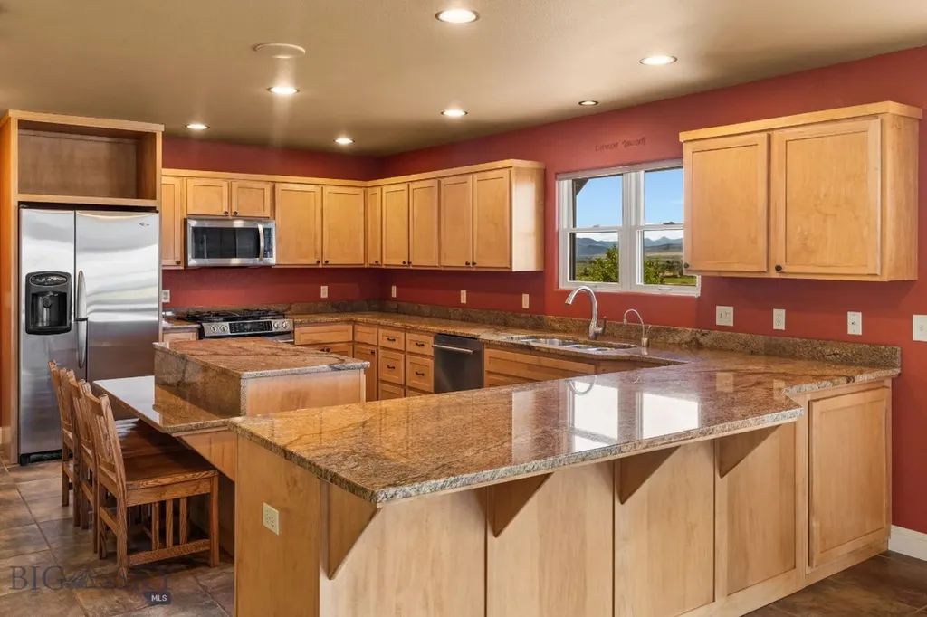 55 Mountain View Sheridan MT 59749
