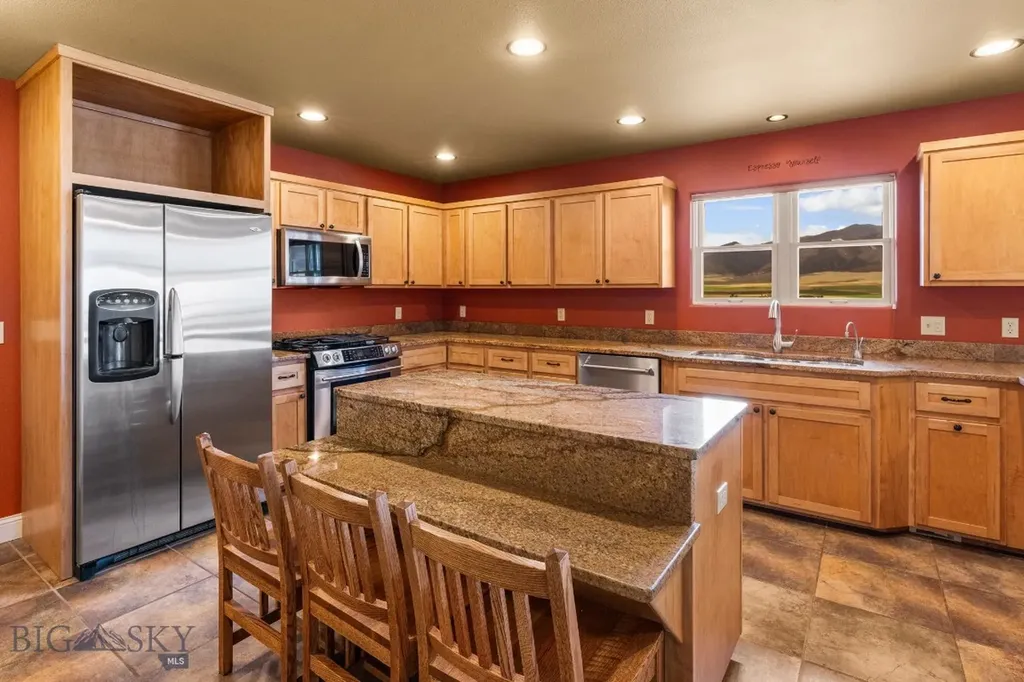 55 Mountain View Sheridan MT 59749