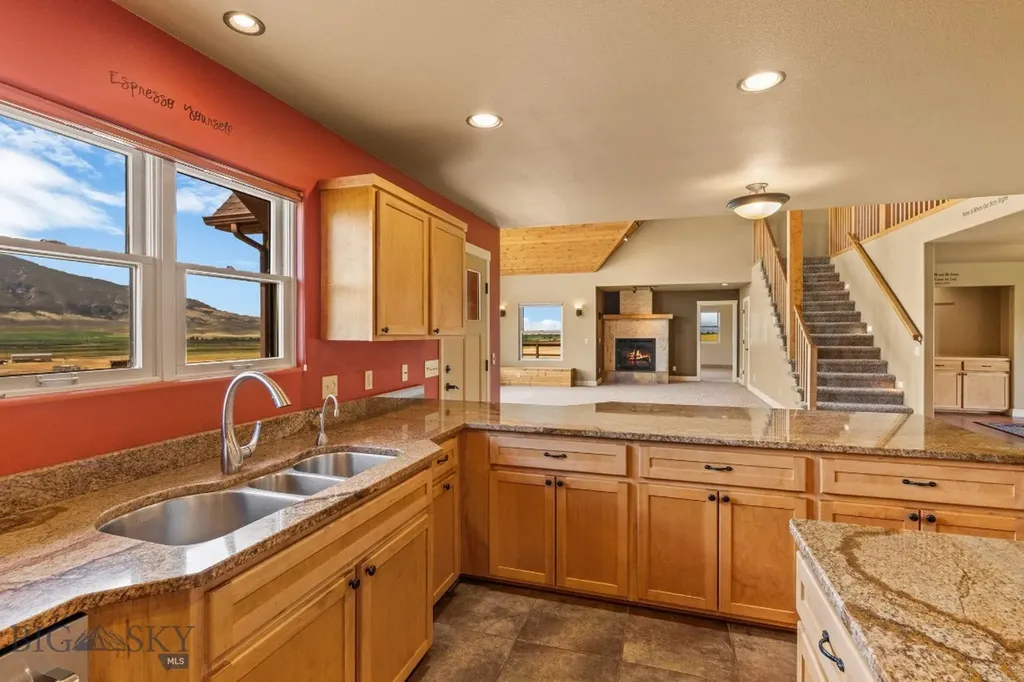 55 Mountain View Sheridan MT 59749