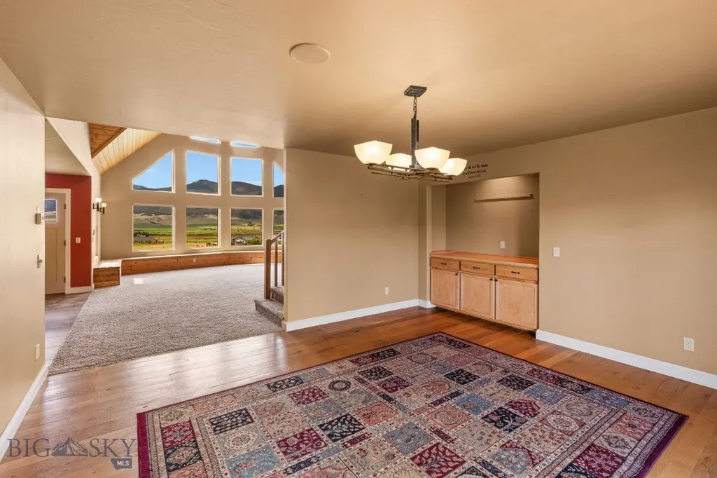 55 Mountain View Sheridan MT 59749