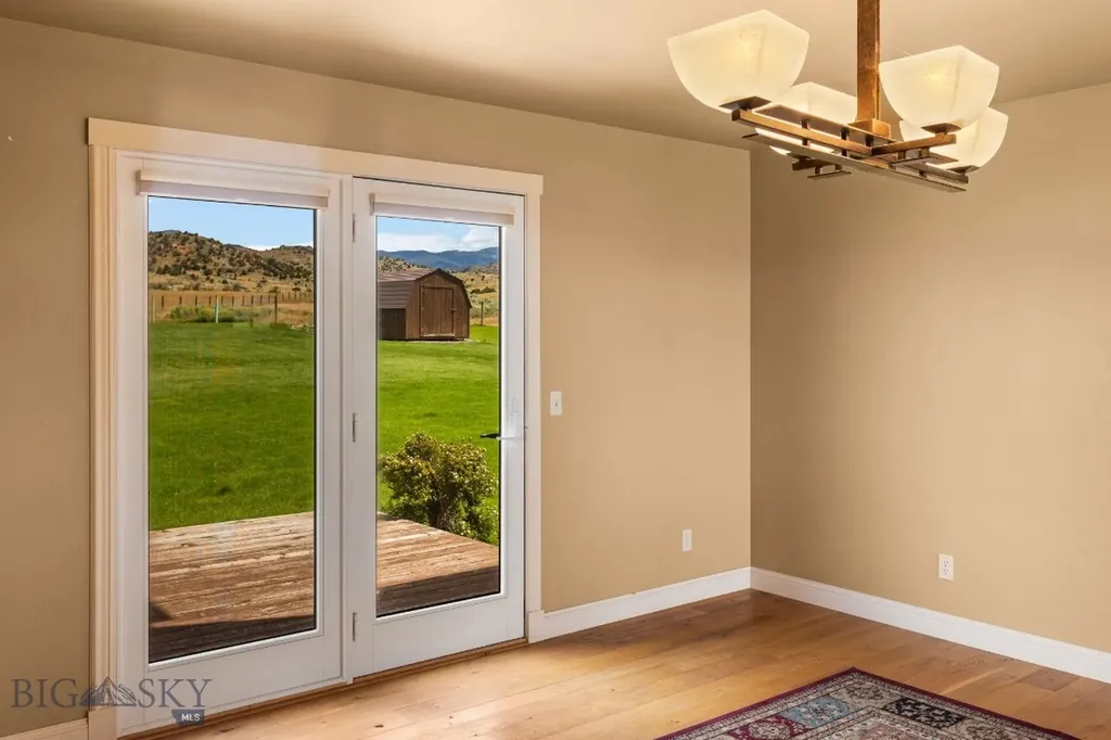 55 Mountain View Sheridan MT 59749