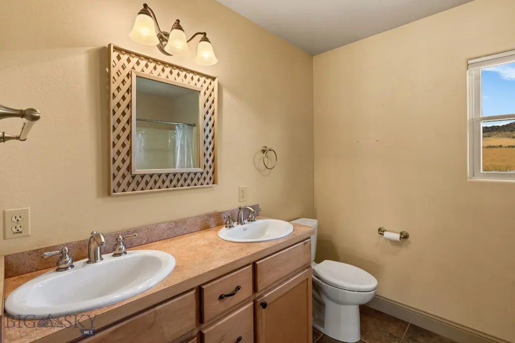 55 Mountain View Sheridan MT 59749