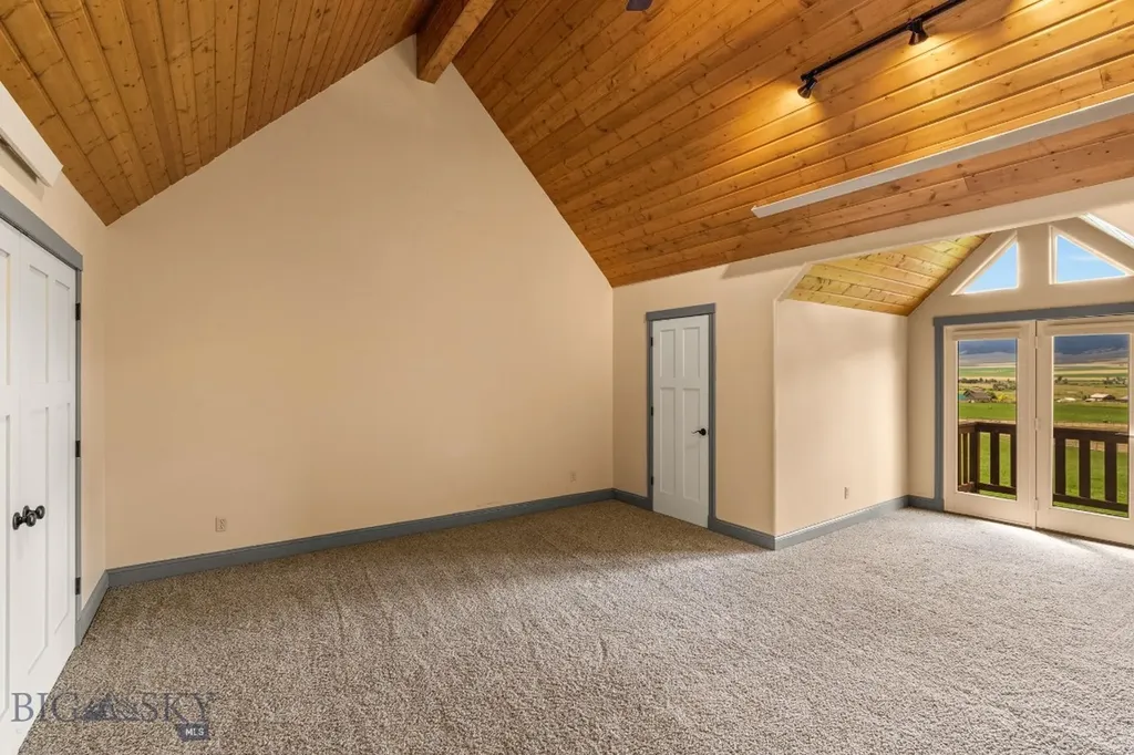 55 Mountain View Sheridan MT 59749