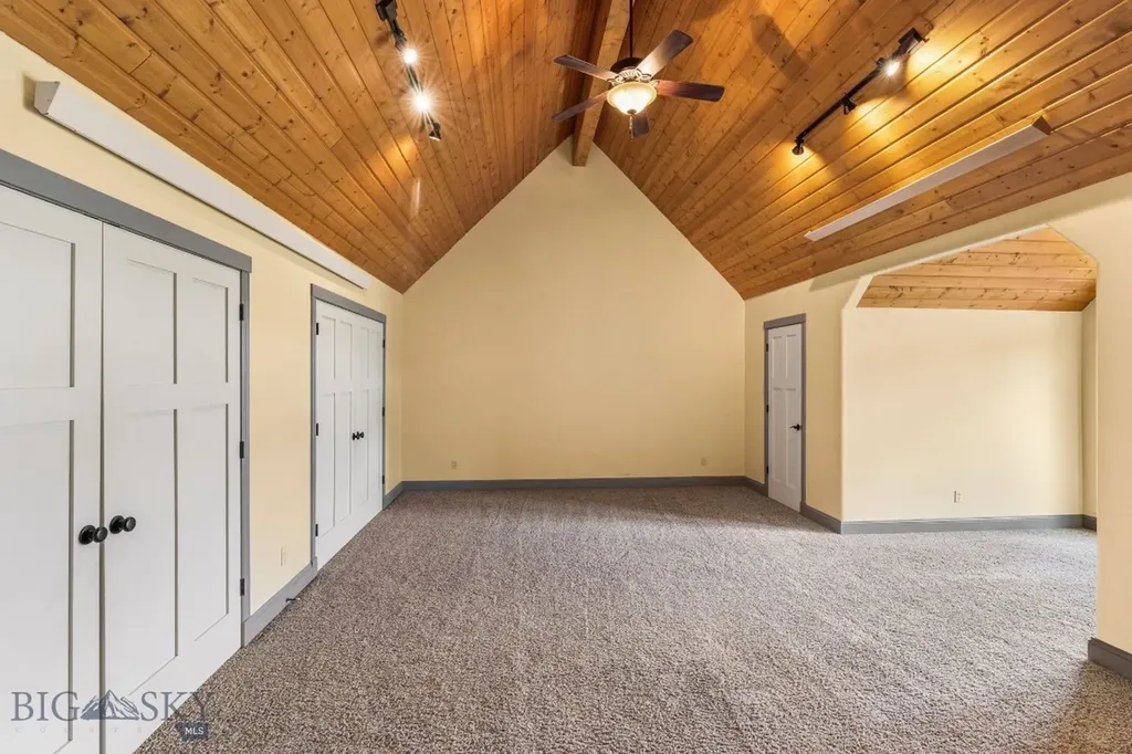 55 Mountain View Sheridan MT 59749
