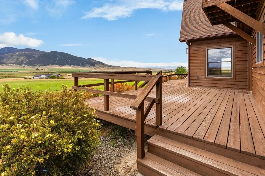 55 Mountain View Sheridan MT 59749