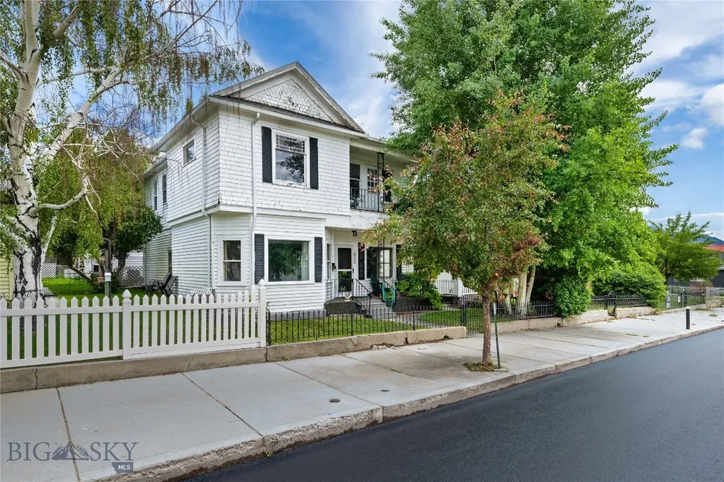1032 S Wyoming Street Butte MT 59701