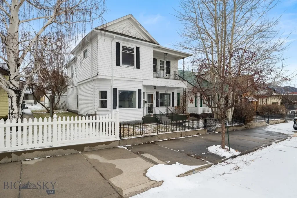 1032 S Wyoming Street Butte MT 59701