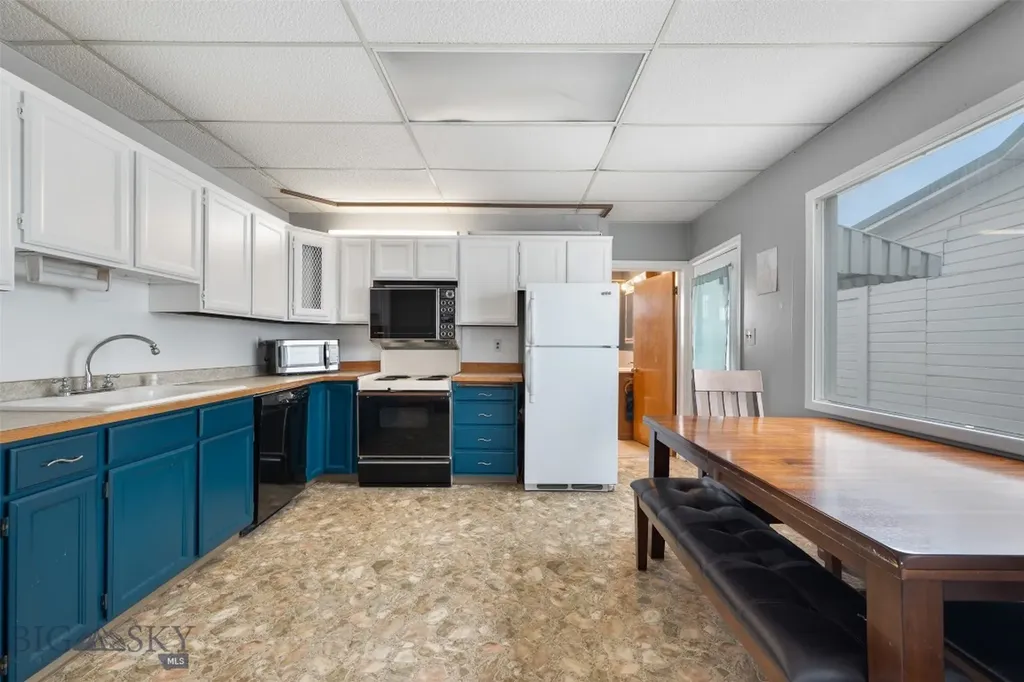 1032 S Wyoming Street Butte MT 59701