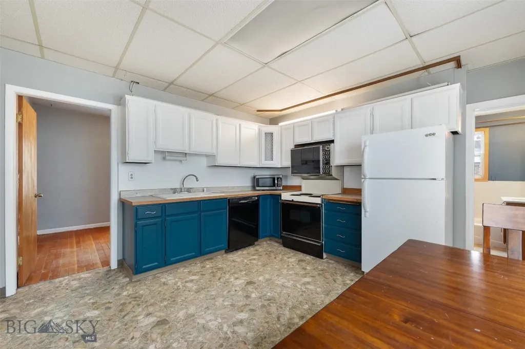 1032 S Wyoming Street Butte MT 59701