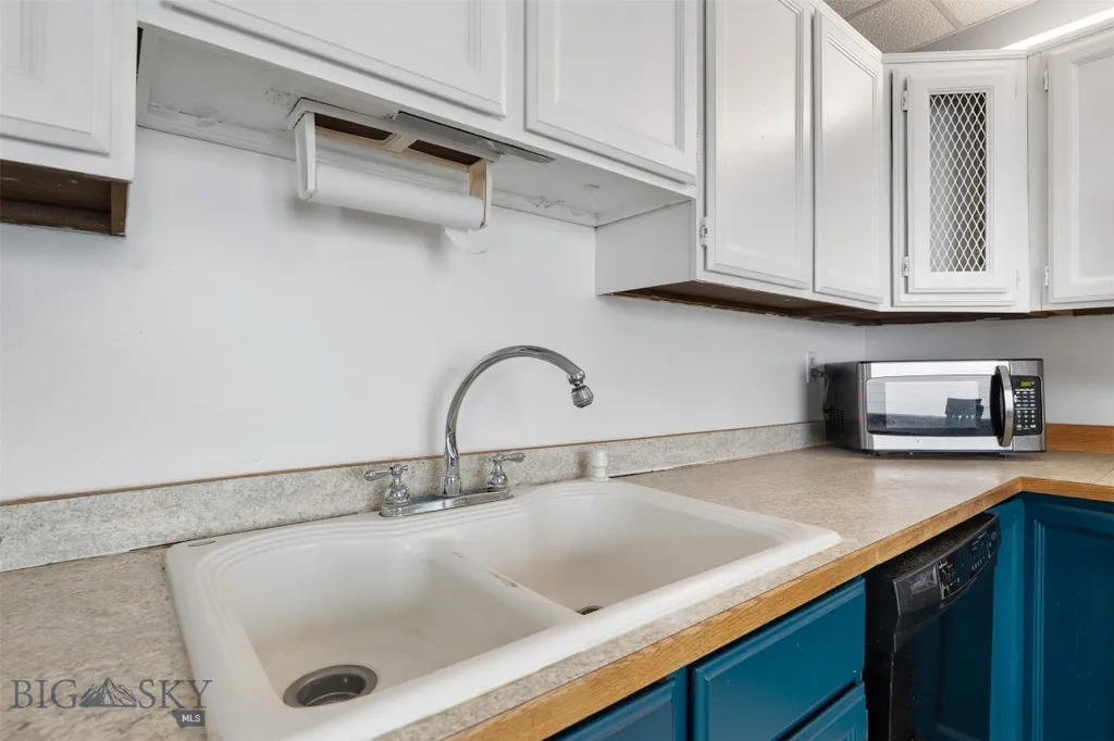 1032 S Wyoming Street Butte MT 59701