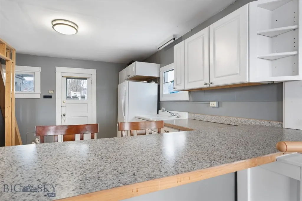 1032 S Wyoming Street Butte MT 59701