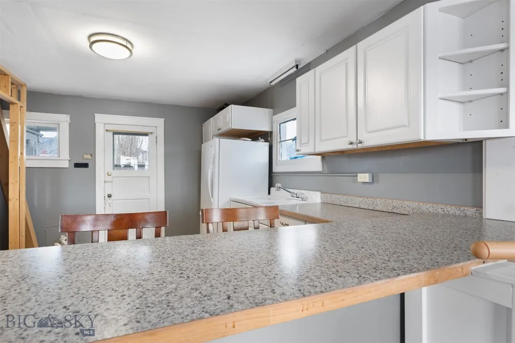 1032 S Wyoming Street Butte MT 59701