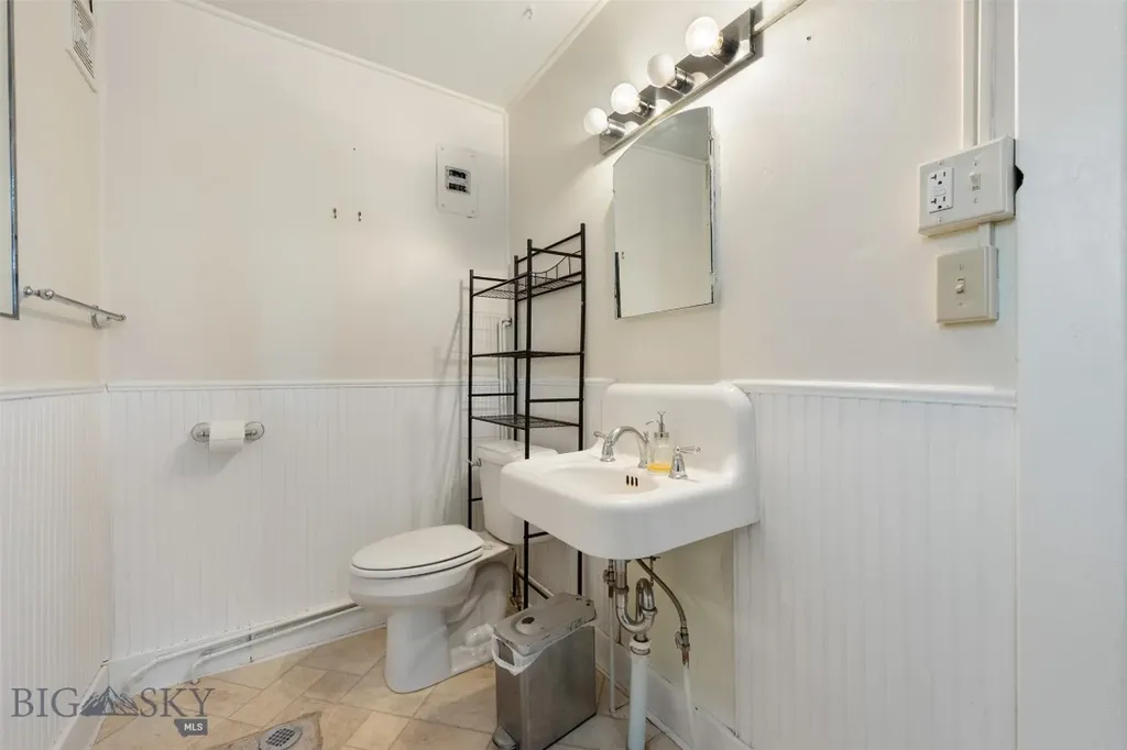 1032 S Wyoming Street Butte MT 59701