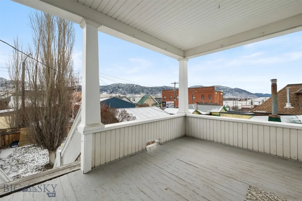 1032 S Wyoming Street Butte MT 59701