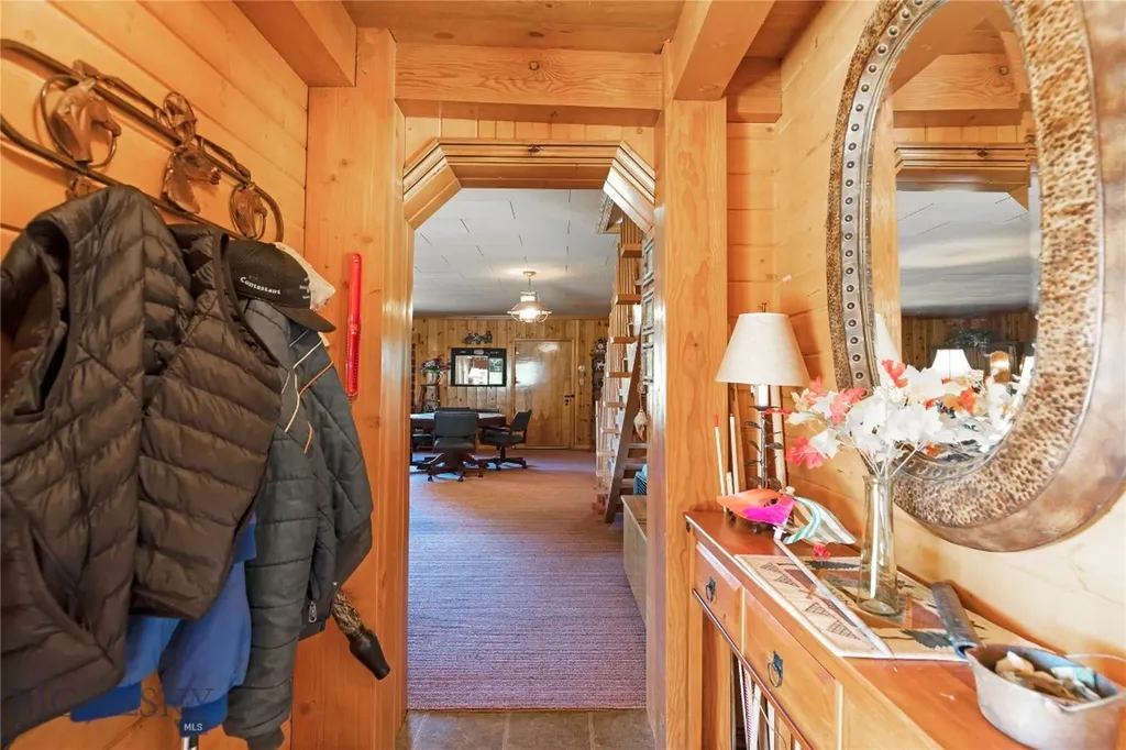 11203 Skinners Meadows Road Jackson MT 59736