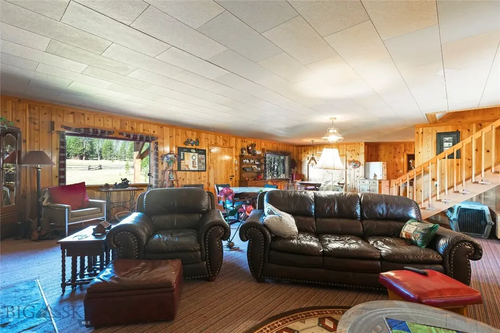 11203 Skinners Meadows Road Jackson MT 59736