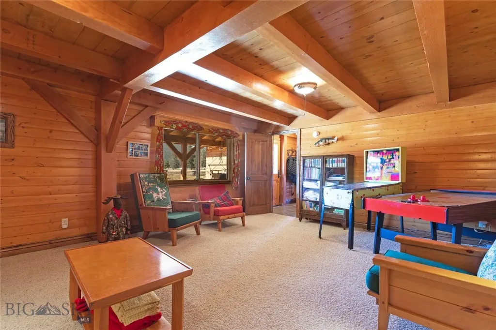 11203 Skinners Meadows Road Jackson MT 59736