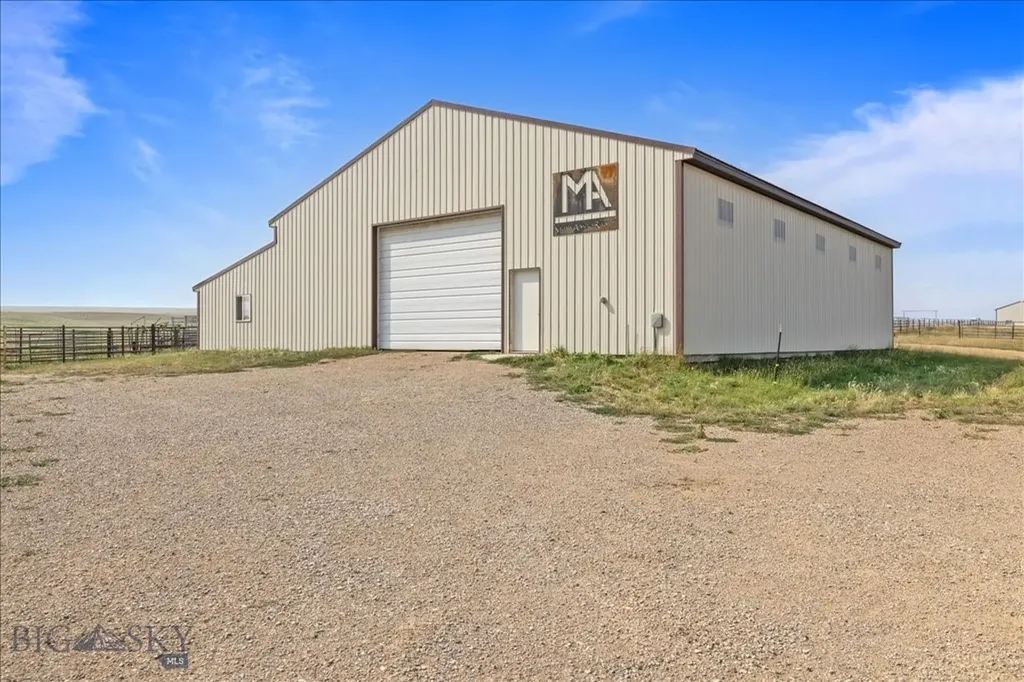 102310 Us Highway 87e Lewistown MT 594357