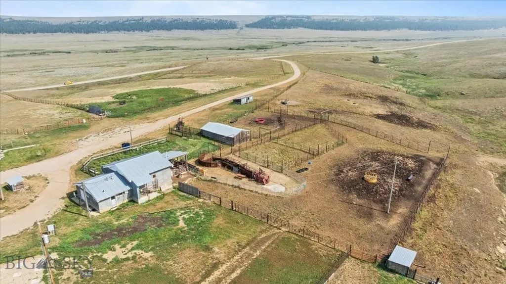 102310 Us Highway 87e Lewistown MT 594357