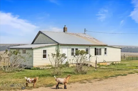 102310 Us Highway 87e Lewistown MT 594357
