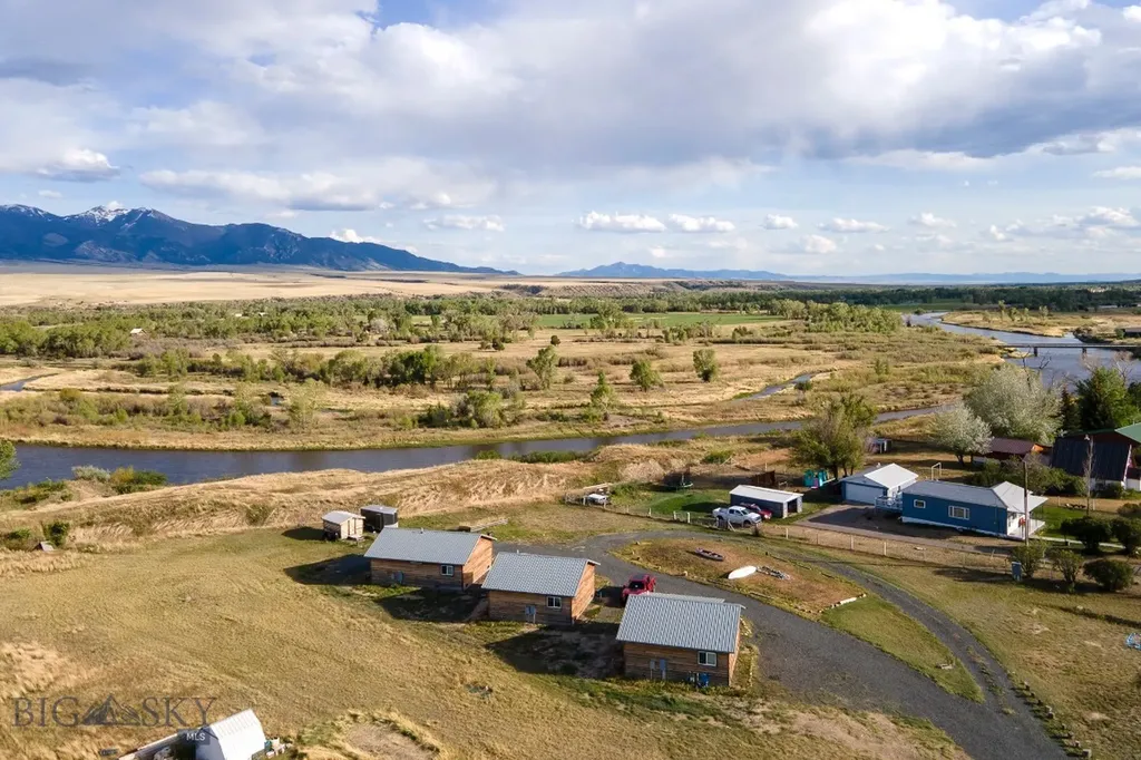 5 River Rest Lane Silver Star MT 59751