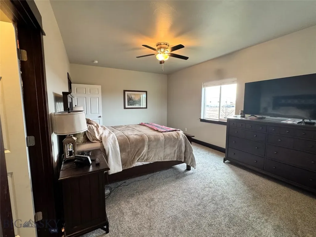 13 & 14 Moreland Court Manhattan MT 59741