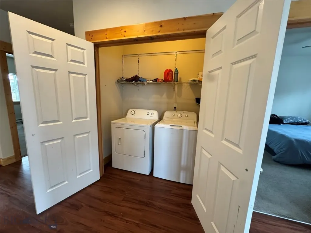 13 & 14 Moreland Court Manhattan MT 59741