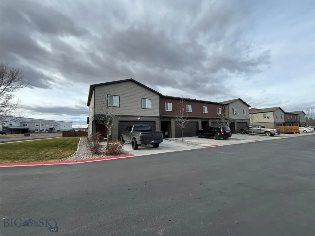 13 & 14 Moreland Court Manhattan MT 59741
