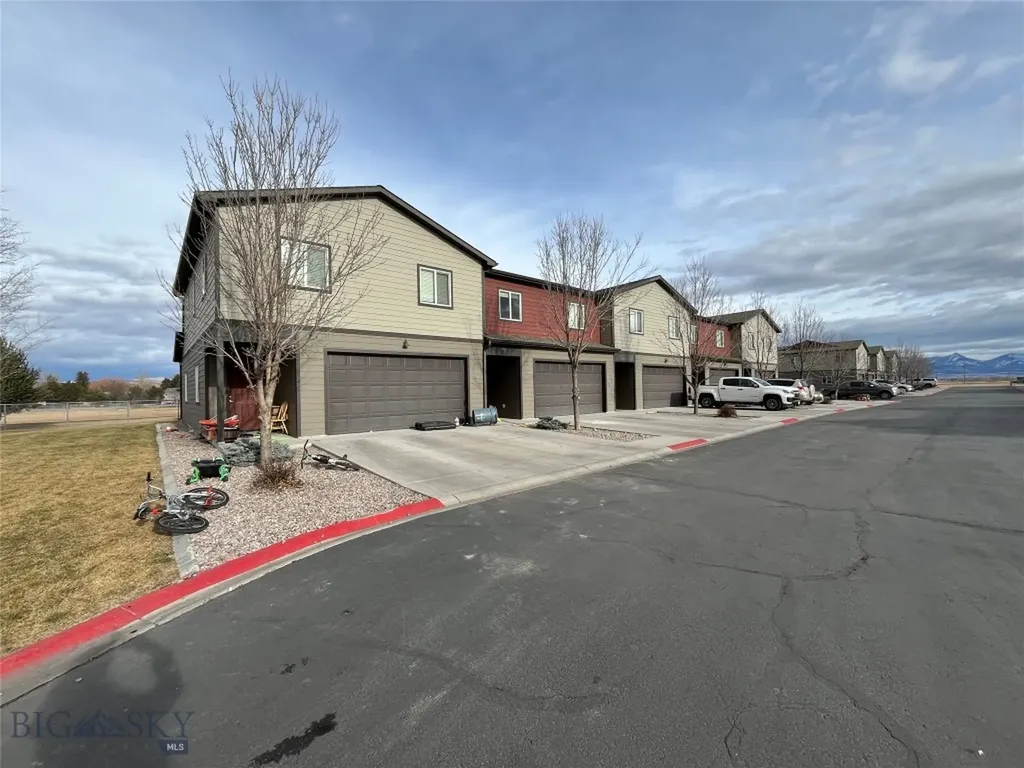 13 & 14 Moreland Court Manhattan MT 59741