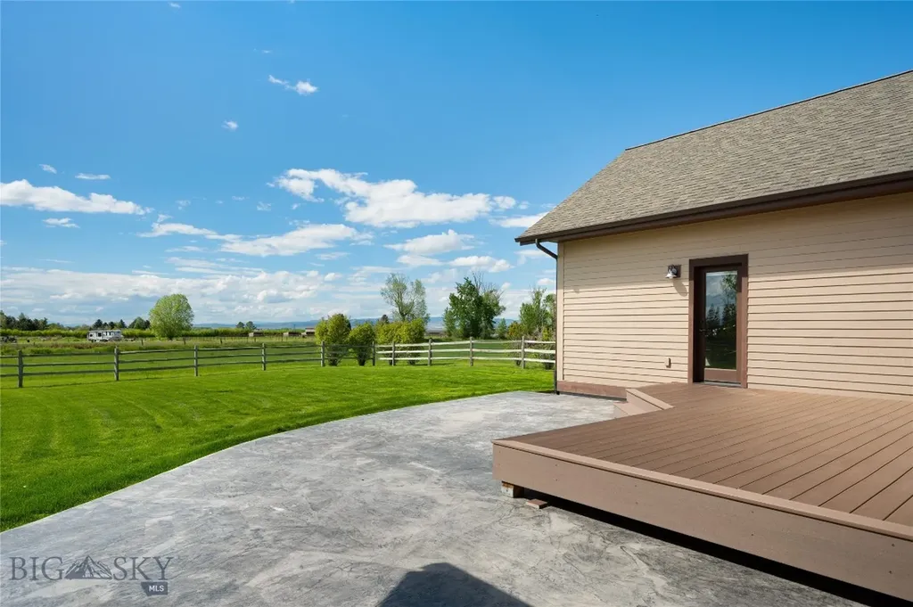 45 Spain Bridge Circle Drive Belgrade MT 59714
