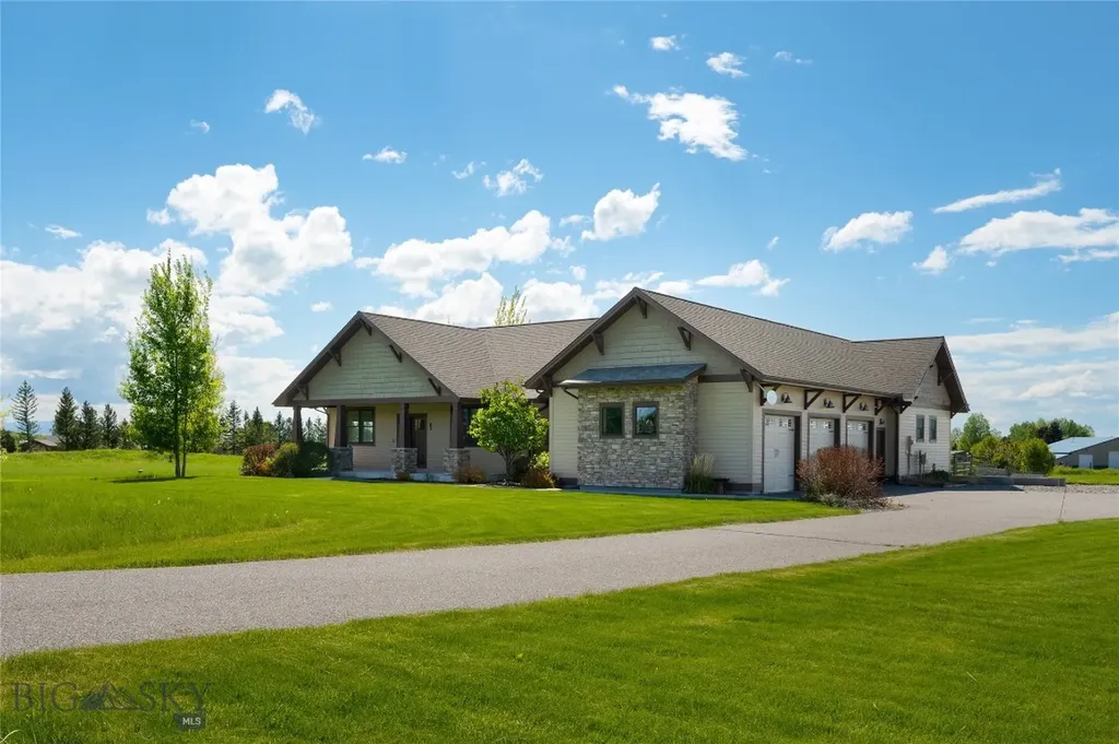45 Spain Bridge Circle Drive Belgrade MT 59714