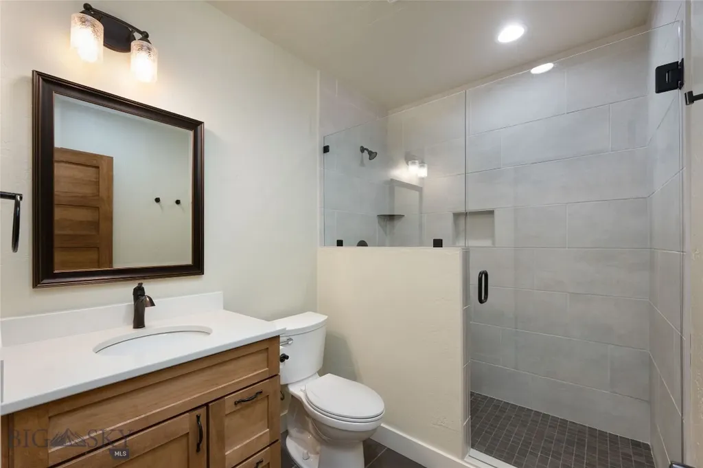 45 Spain Bridge Circle Drive Belgrade MT 59714